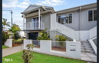 Book The Oaks Accommodation Vacations Accommodation Mount Tamborine Accommodation Mount Tamborine