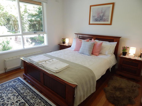 Laurel House - Accommodation Mount Tamborine 0
