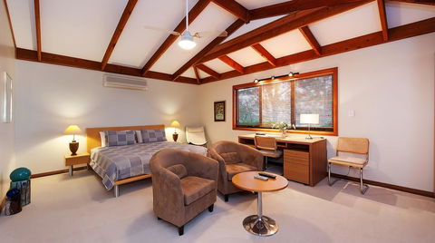 LeCamah Hill - Accommodation Mount Tamborine 0