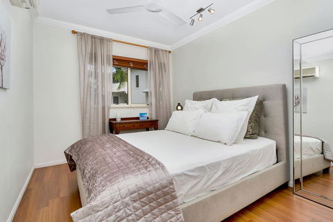 Lilyfield Apartments - Two Bedroom Apartment - Accommodation Mount Tamborine 2