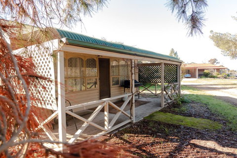 Limestone Cottage - Accommodation Mount Tamborine 0