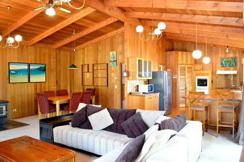 Lisieux - Accommodation Mount Tamborine 2