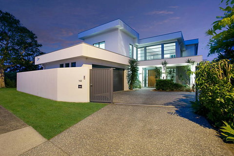 Lumiere' Broadbeach - Accommodation Mount Tamborine 1