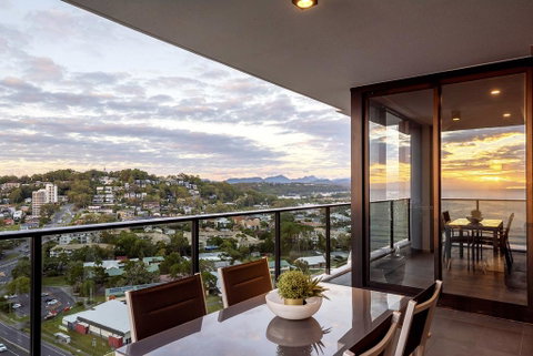 Luxury Beachfront Sky Home Exceptional Ocean Views - Accommodation Mount Tamborine 1