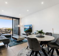 Luxury Living with Panoramic Views - Accommodation Mount Tamborine
