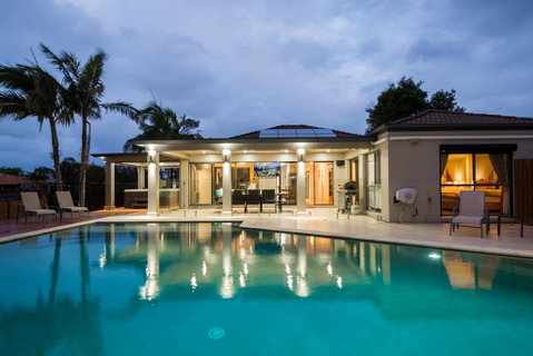 Luxury Waterfront Home - Accommodation Mount Tamborine 0
