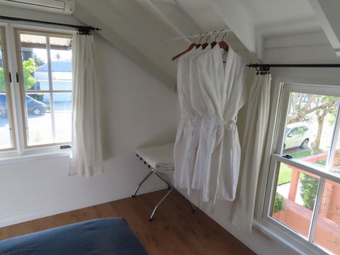 Maison De May Boutique Bed & Breakfast - Accommodation Mount Tamborine 2