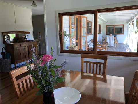 Mallow Cottage - Accommodation Mount Tamborine 3