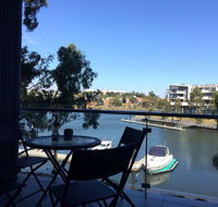 Marina View Apartment on the Maribyrnong River Melbourne - Accommodation Mount Tamborine