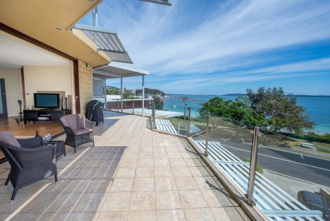 Mariners Rest Unit 3 - Nelson Bay - Accommodation Mount Tamborine 2