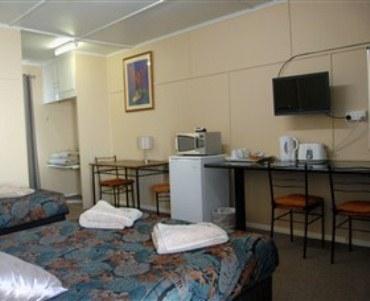 Matilda Motel - Accommodation Mount Tamborine 2