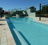 McNevins Logan Park Motel - Accommodation Mount Tamborine
