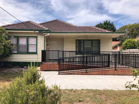 Melbourne Short Stay - Clayton Station, Monash Uni, Hospital - Accommodation Mount Tamborine 0