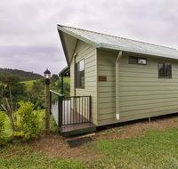 Mena Creek Flower House - Accommodation Mount Tamborine