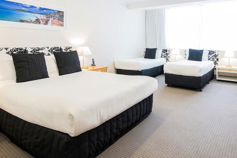 Mercure Charlestown - Accommodation Mount Tamborine 1