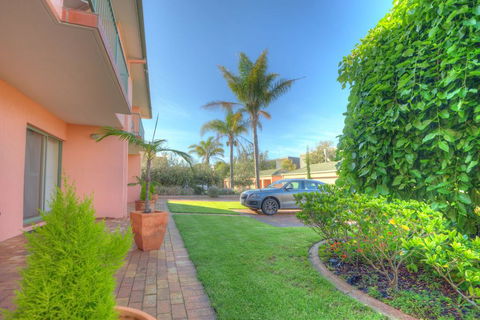 Merimbula Holiday Properties - Accommodation Mount Tamborine 2