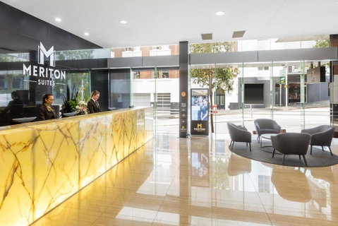 Meriton Suites Adelaide Street - Accommodation Mount Tamborine 2