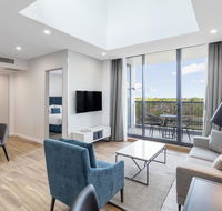 Meriton Suites Coward Street Mascot - Accommodation Mount Tamborine