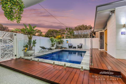 Miami Beachside Beach House - Accommodation Mount Tamborine 0