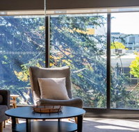 Midnight Apartments Accommodate Canberra - Accommodation Mount Tamborine
