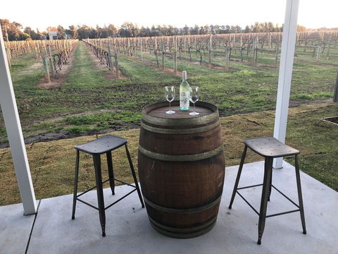 Milawa Vineyard Views - Guesthouse 1 - Accommodation Mount Tamborine 0
