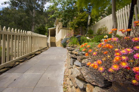 Mill House - Accommodation Mount Tamborine 1
