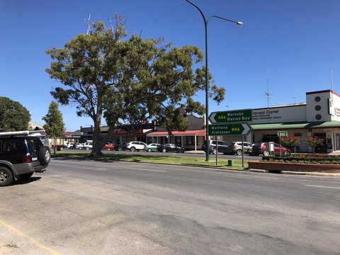 Minlaton Hotel - Accommodation Mount Tamborine 3