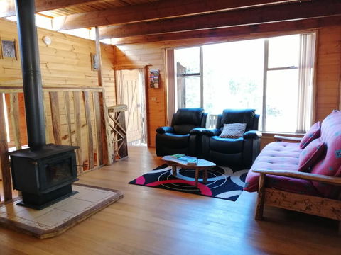 Minnow Cabins Lower Beulah - Accommodation Mount Tamborine 2