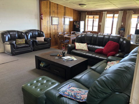 Mirradong Cottage - Accommodation Mount Tamborine 3