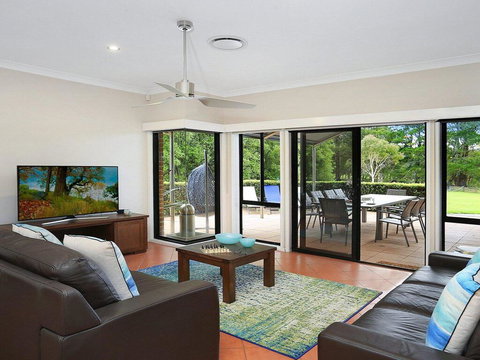 Misty Creek Of Robertson - Proximity And Privacy - Accommodation Mount Tamborine 3
