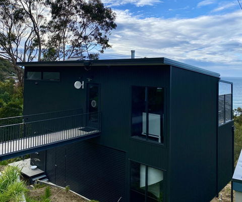 Months And Seasons - Momentary Escapes - Beach House - Accommodation Mount Tamborine 1