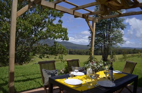 Moosewood - Jacks Corner - Accommodation Mount Tamborine 1