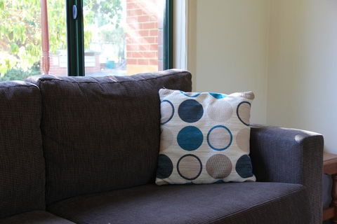 Mount Waverley Townhouses - Accommodation Mount Tamborine 1