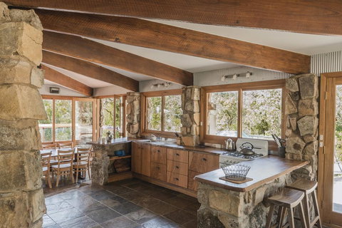 Muluerindie - Accommodation Mount Tamborine 3