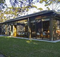 Myer House - Accommodation Mount Tamborine