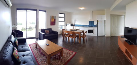 Cosy Corner Sea View Apartments - Accommodation Mount Tamborine 4