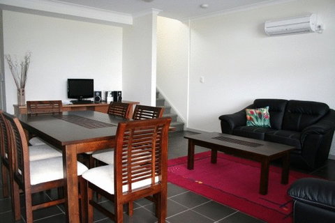 Cosy Corner Sea View Apartments - Accommodation Mount Tamborine 6