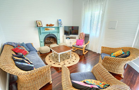 Jeffries Cottage - Accommodation Mount Tamborine 18