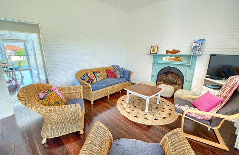 Jeffries Cottage - Accommodation Mount Tamborine 16