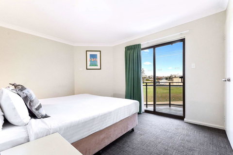 Quality Resort Sorrento Beach - Accommodation Mount Tamborine 37