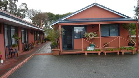 Albany Apartments - Accommodation Mount Tamborine 5