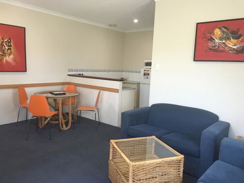 Bunbury Motel And Apartments - Accommodation Mount Tamborine 3