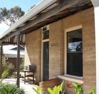 Hotham Ridge Winery and Cottages - Accommodation Mount Tamborine