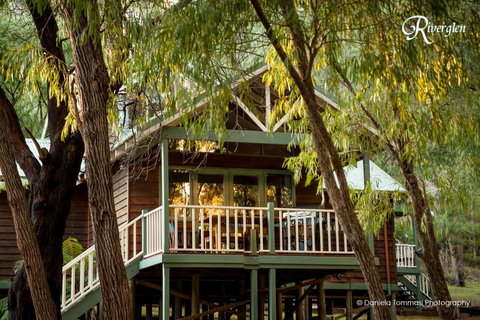 Riverglen Chalets - Accommodation Mount Tamborine 31