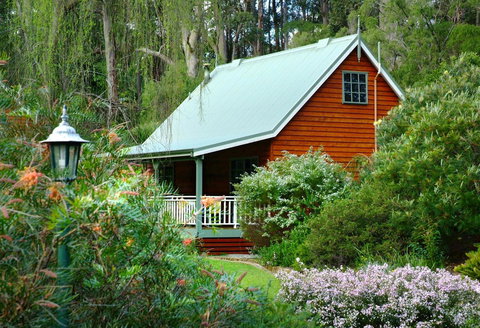 Riverglen Chalets - Accommodation Mount Tamborine 42