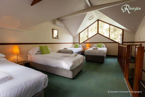 Riverglen Chalets - Accommodation Mount Tamborine 34