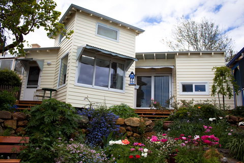 Lotti's House - Accommodation Mount Tamborine 17