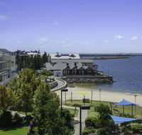 Luxury Suite Bunbury - Accommodation Mount Tamborine