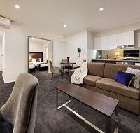 Attika Hotel - Accommodation Mount Tamborine