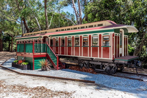 Quiet Escapes Cottages - Accommodation Mount Tamborine 13